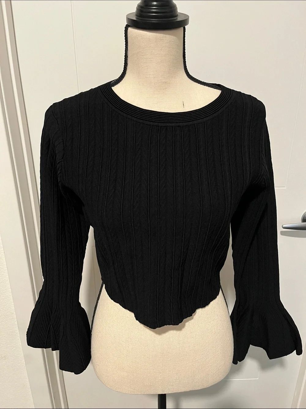 Bebe Black Ribbed Bell-Sleeve Long Sleeve Cropped Sweater Bohemian NWT